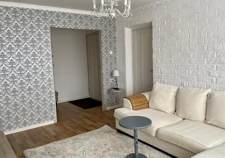 N-J Apartament Нарва-Йыэсуу Экстерьер фото